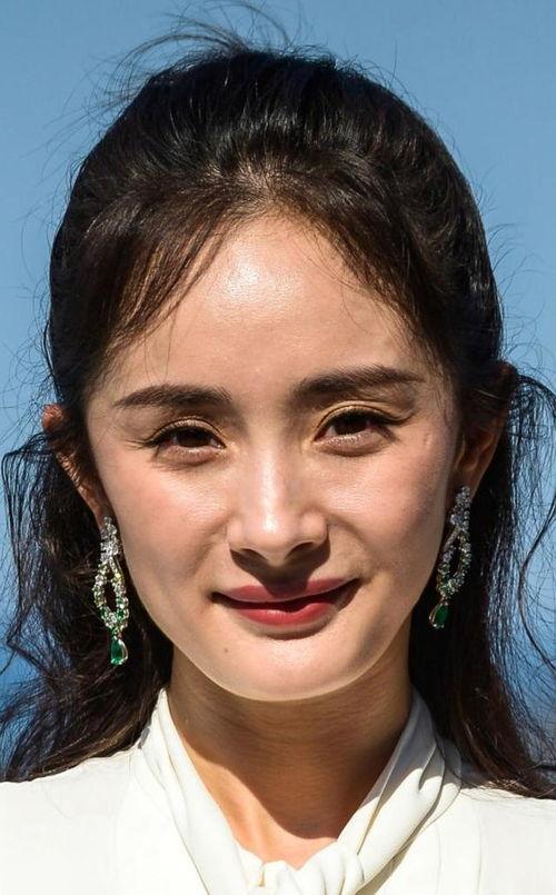 明星的皮肤,揭秘明星们的护肤之道